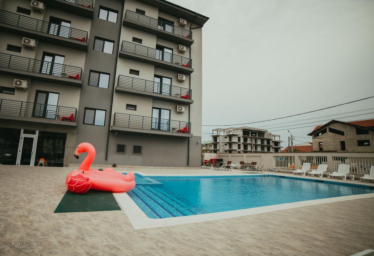 Kharisma Hotel นาโวดาริ ภายนอก รูปภาพ